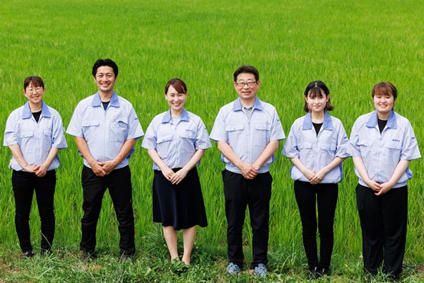 米粉麺製造の社員の画像